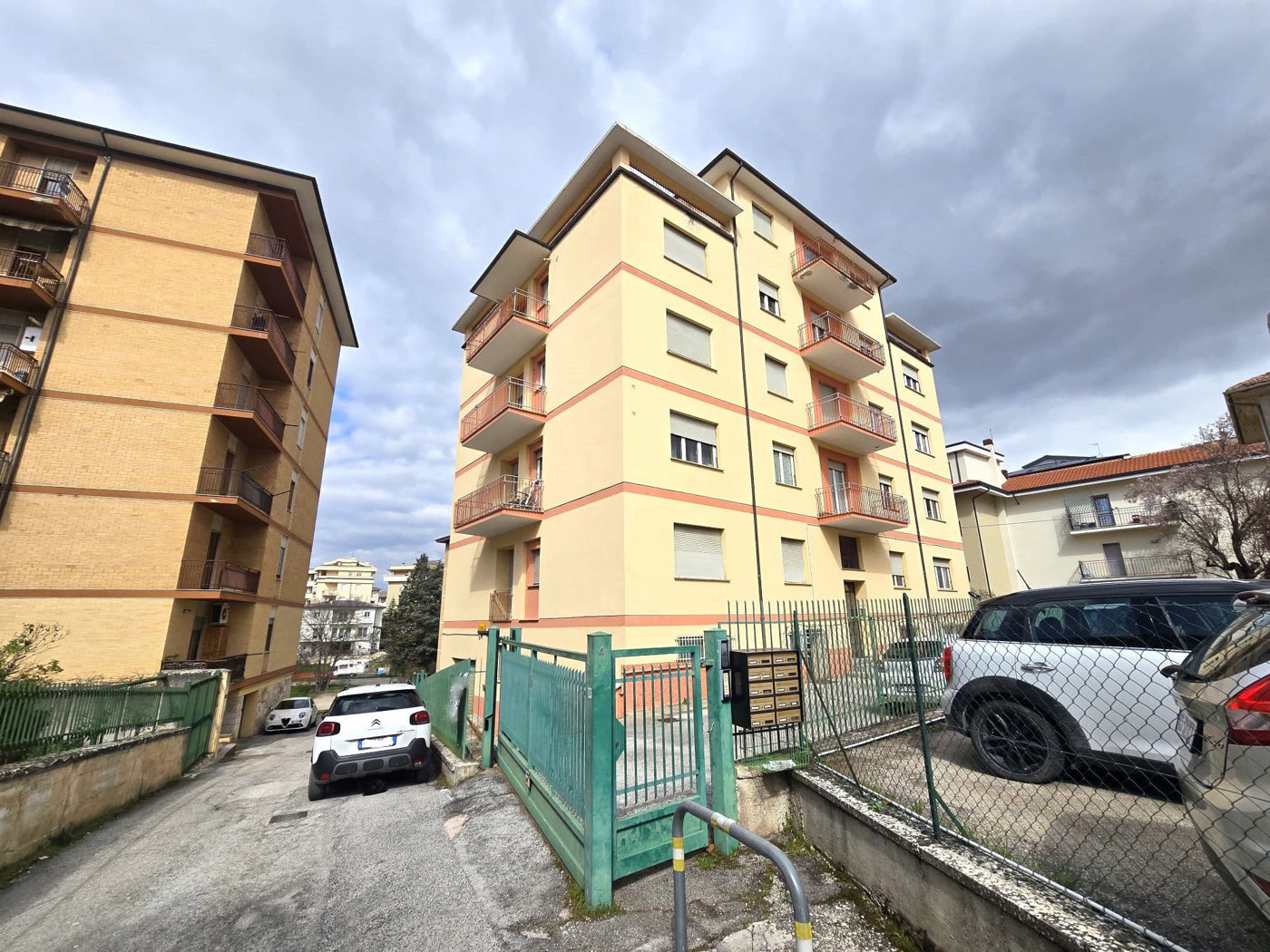 Quadrilocale in affitto a L'Aquila
