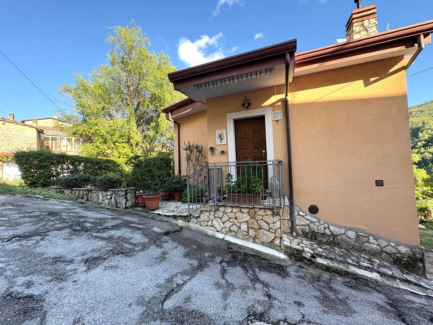 Casa indipendente in vendita a L'Aquila