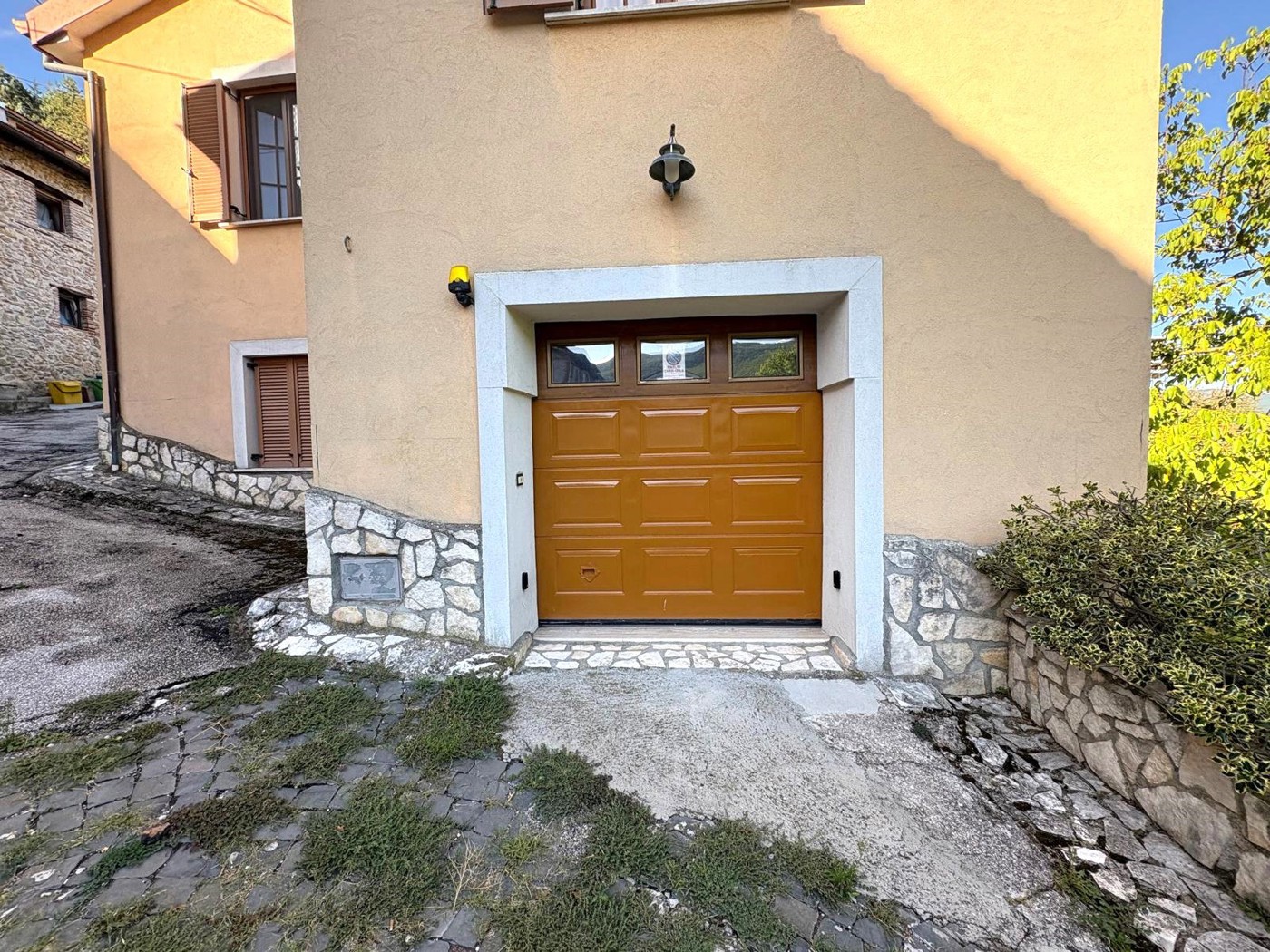 Casa indipendente in vendita a L'Aquila