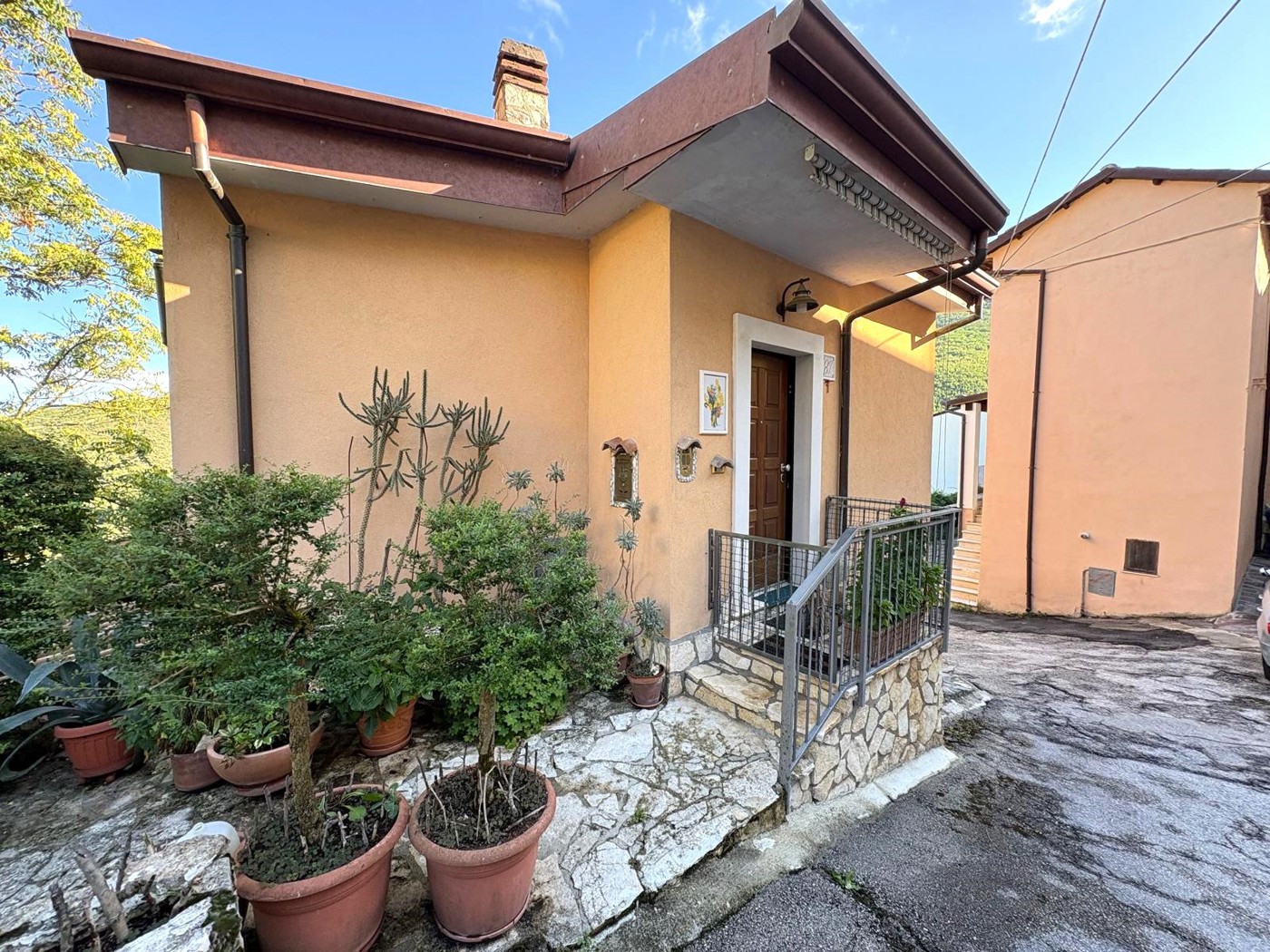 Casa indipendente in vendita a L'Aquila