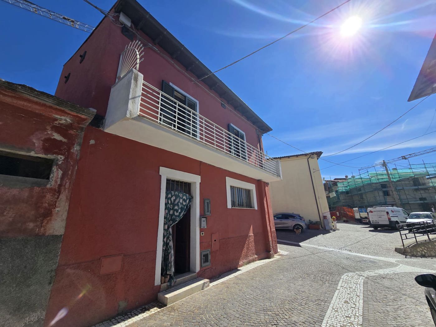 Casa indipendente in vendita a Barisciano