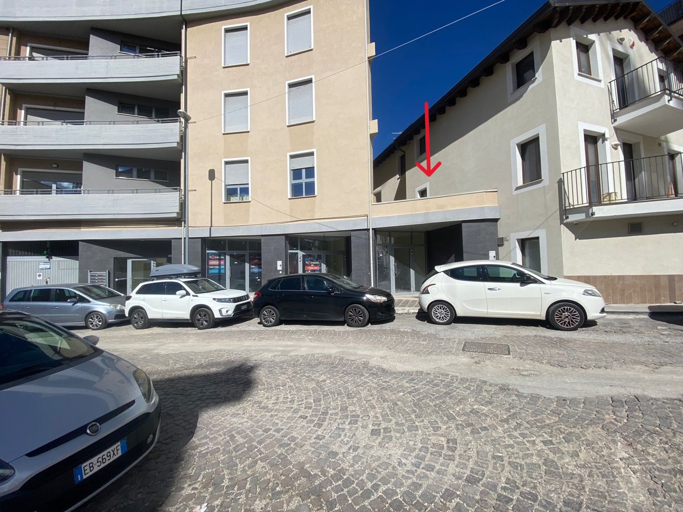 Negozio in affitto a L'Aquila