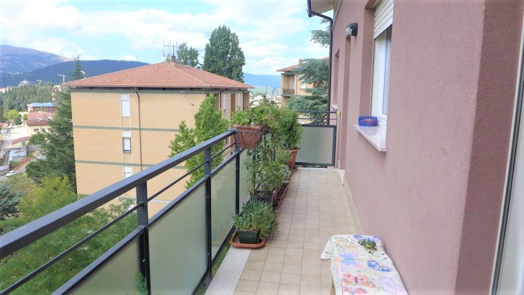 Quadrilocale in vendita a L'Aquila