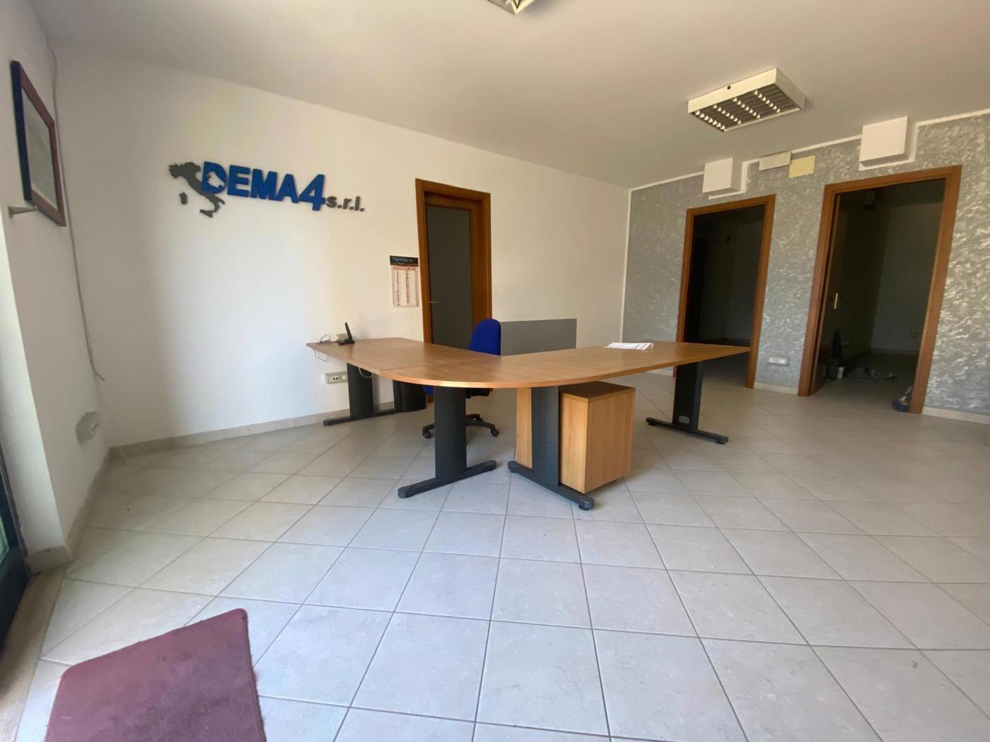 Ufficio in vendita a L'Aquila