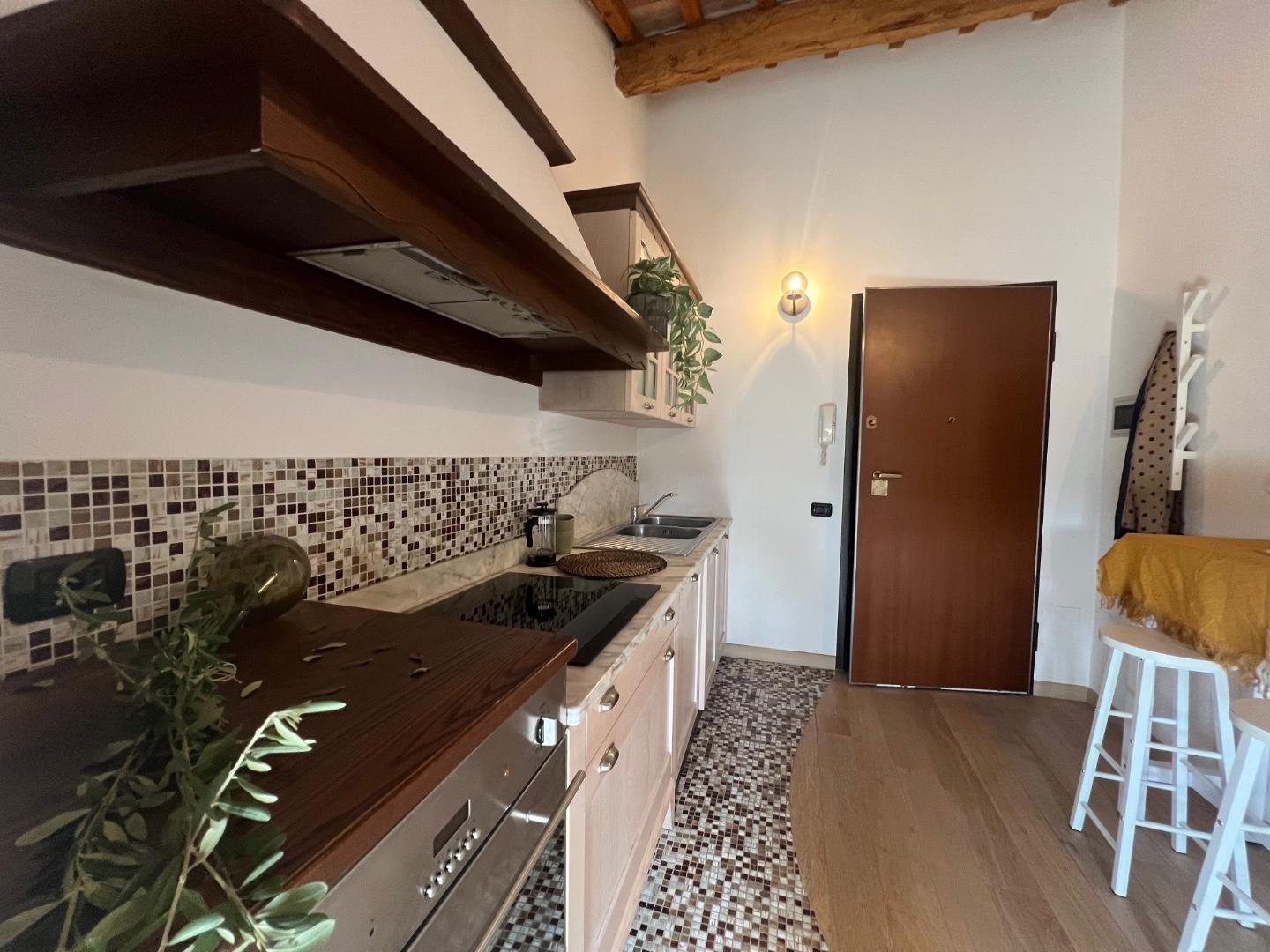 Bilocale arredato in affitto a Montaione