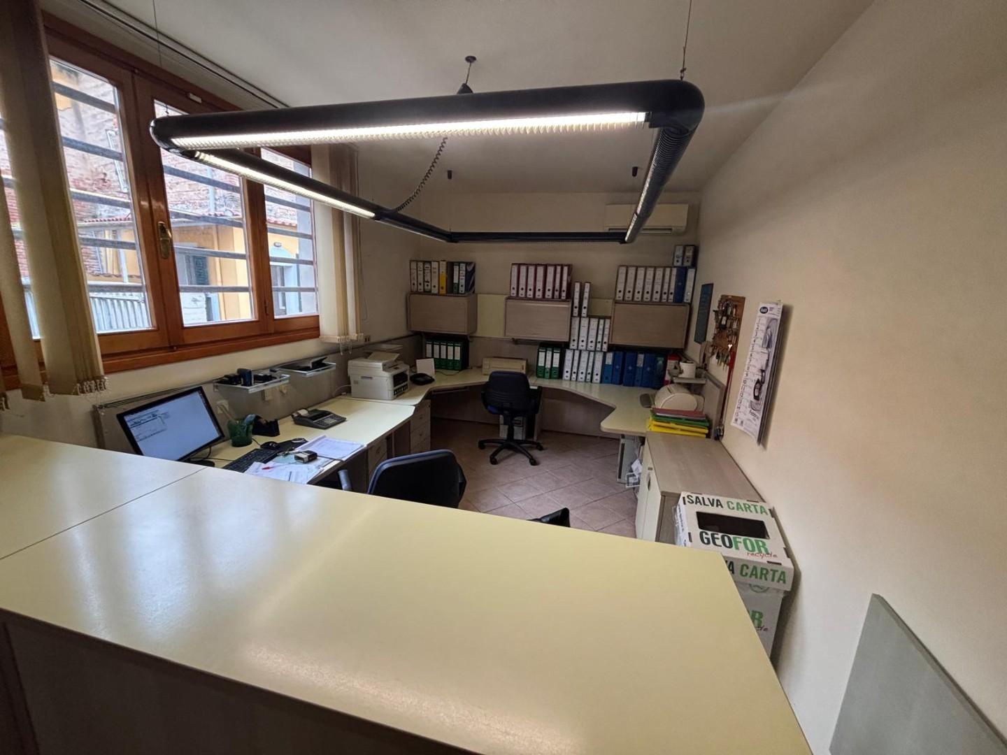 capannone in vendita a San Miniato in zona Ponte a Egola