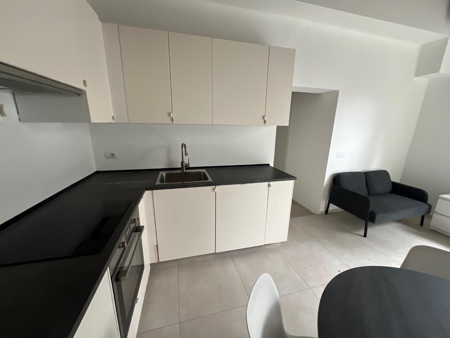 Trilocale arredato in affitto, Empoli corniola