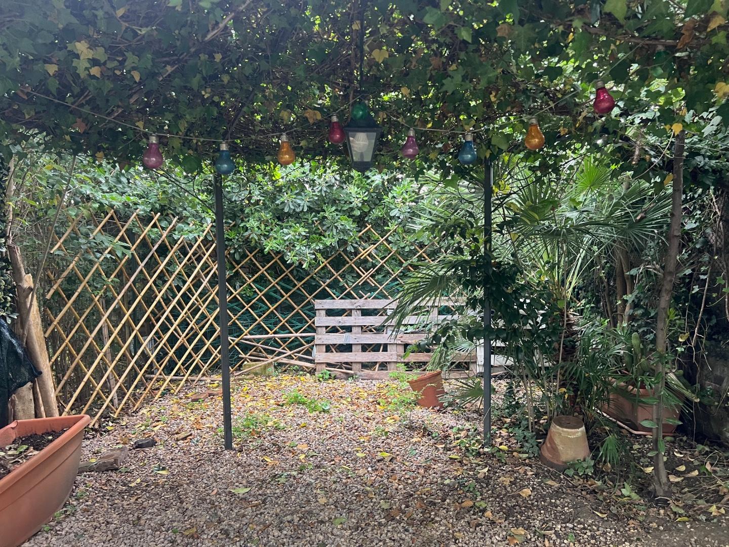 Casa indipendente arredata in affitto a Empoli