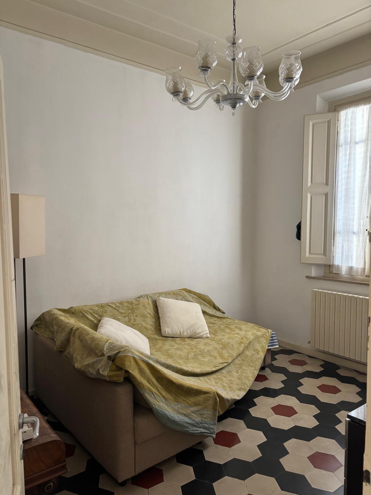 Casa indipendente arredata in affitto a Empoli