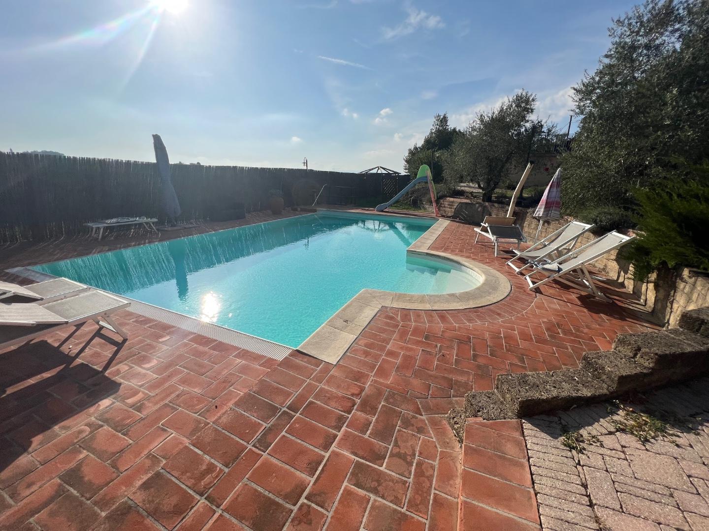 Villa con giardino a Cerreto Guidi