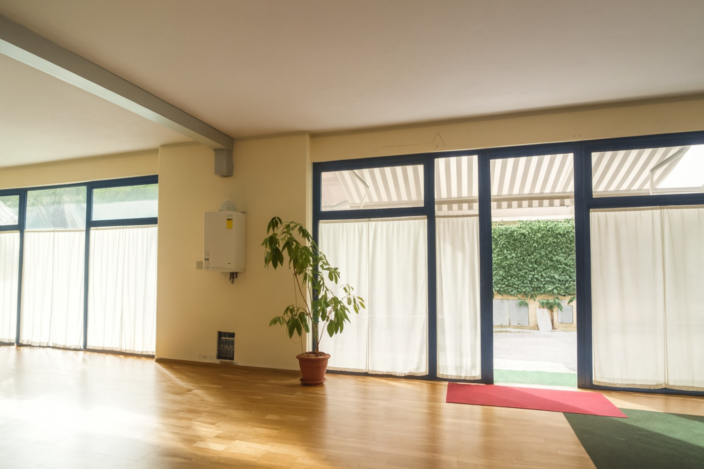 Locale commerciale in vendita, Lucca san marco