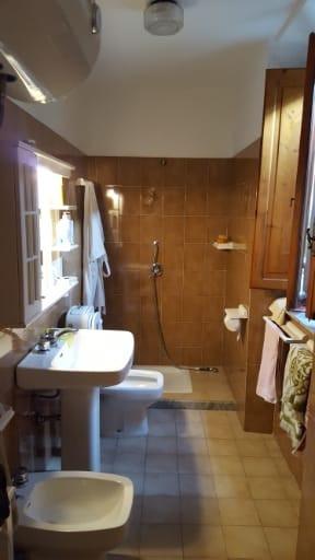 Casa indipendente in vendita, Bagni di Lucca fabbriche di casabasciana