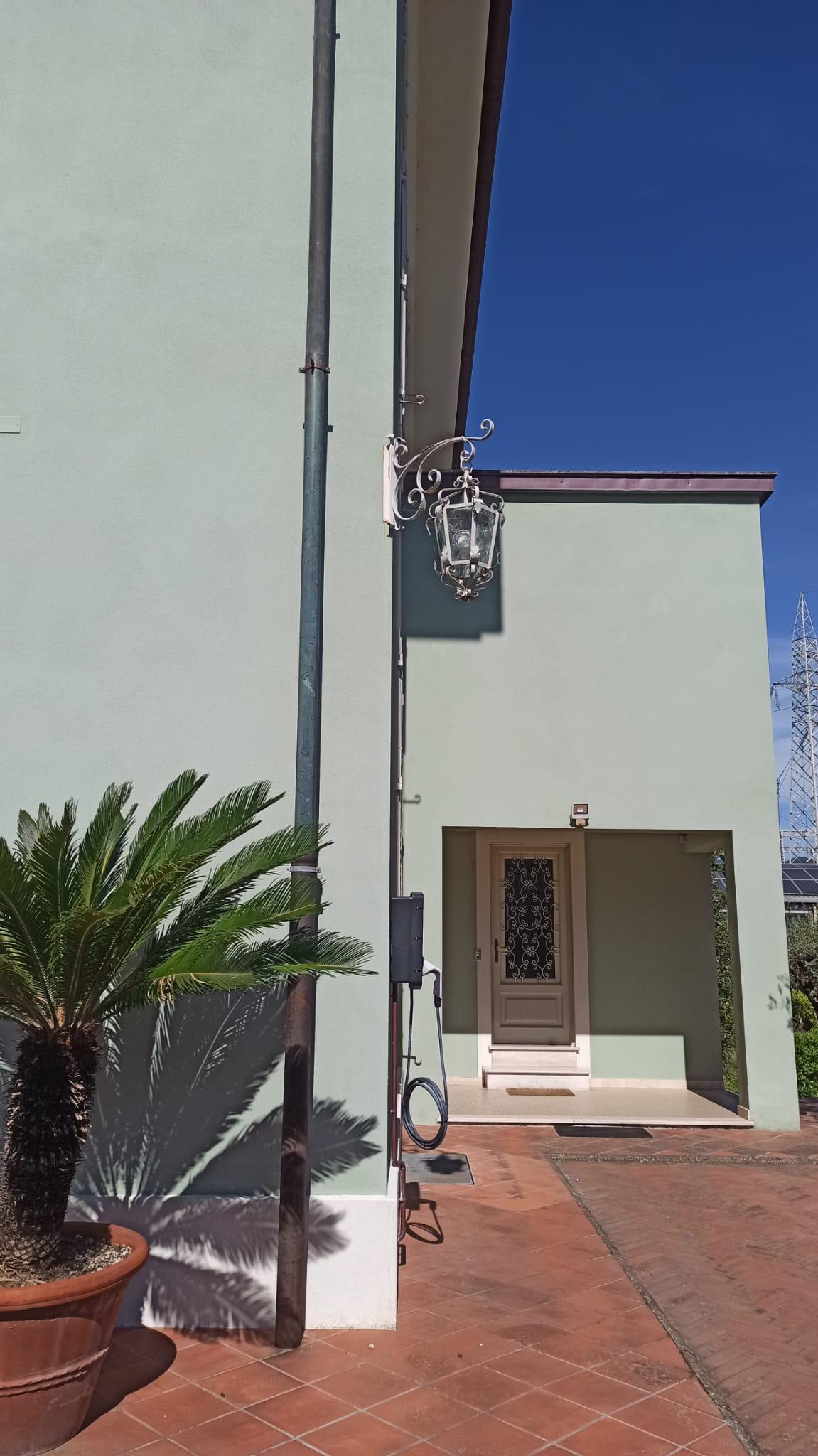 Villa arredata in affitto, Lucca san pietro a vico