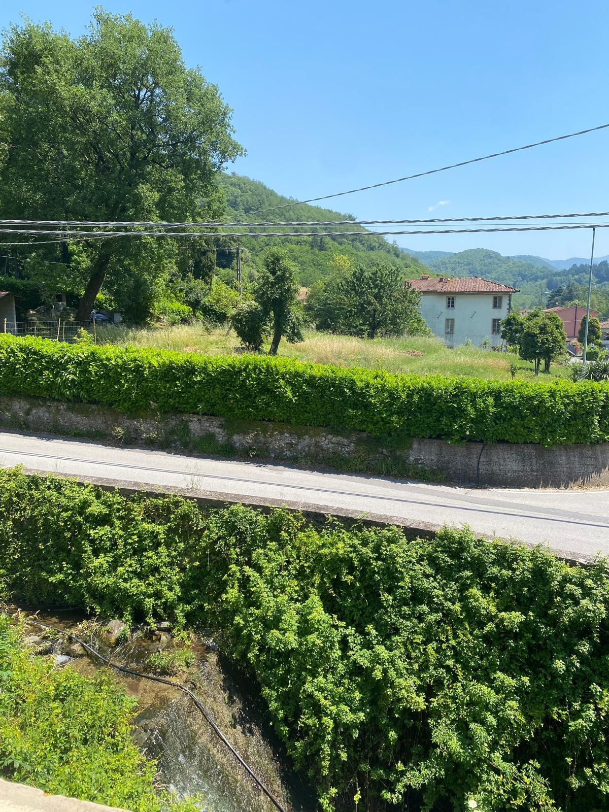 Quadrilocale con terrazzi, Pescaglia piegaio