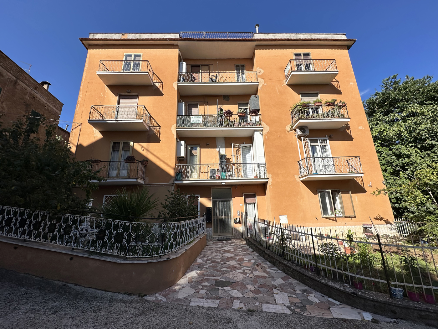 Quadrilocale arredato in affitto a Nepi