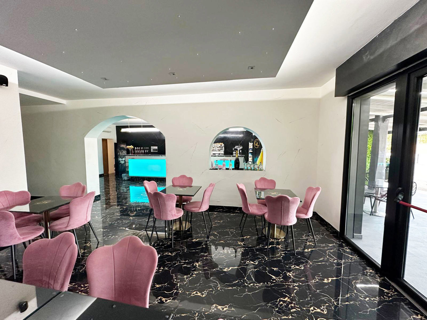 Attivit commerciale Bar e tabacchi in vendita a Monterosi