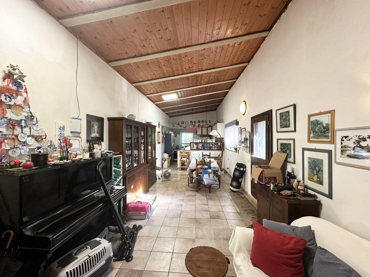 Villa Bifamiliare in vendita a Castel Sant'Elia