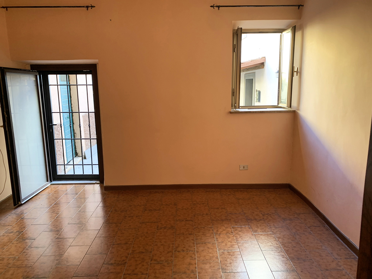 Trilocale in vendita a Castel Sant'Elia