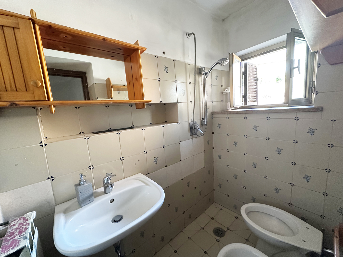 Trilocale in affitto a Castel Sant'Elia