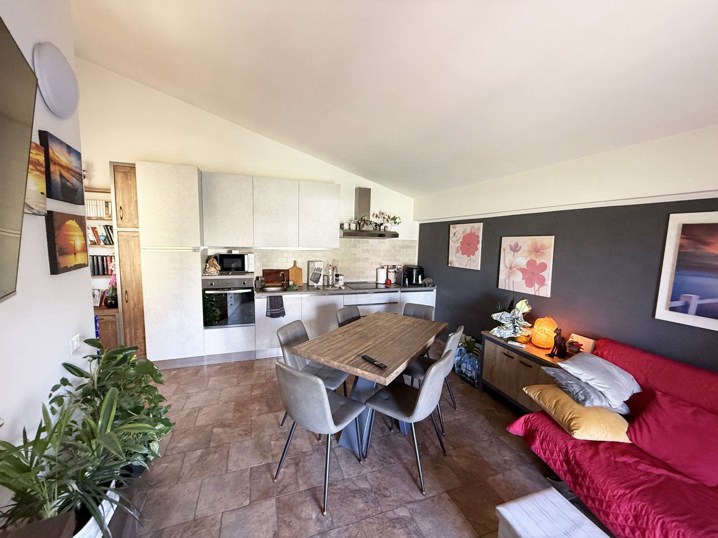 Quadrilocale arredato in affitto a Civita Castellana