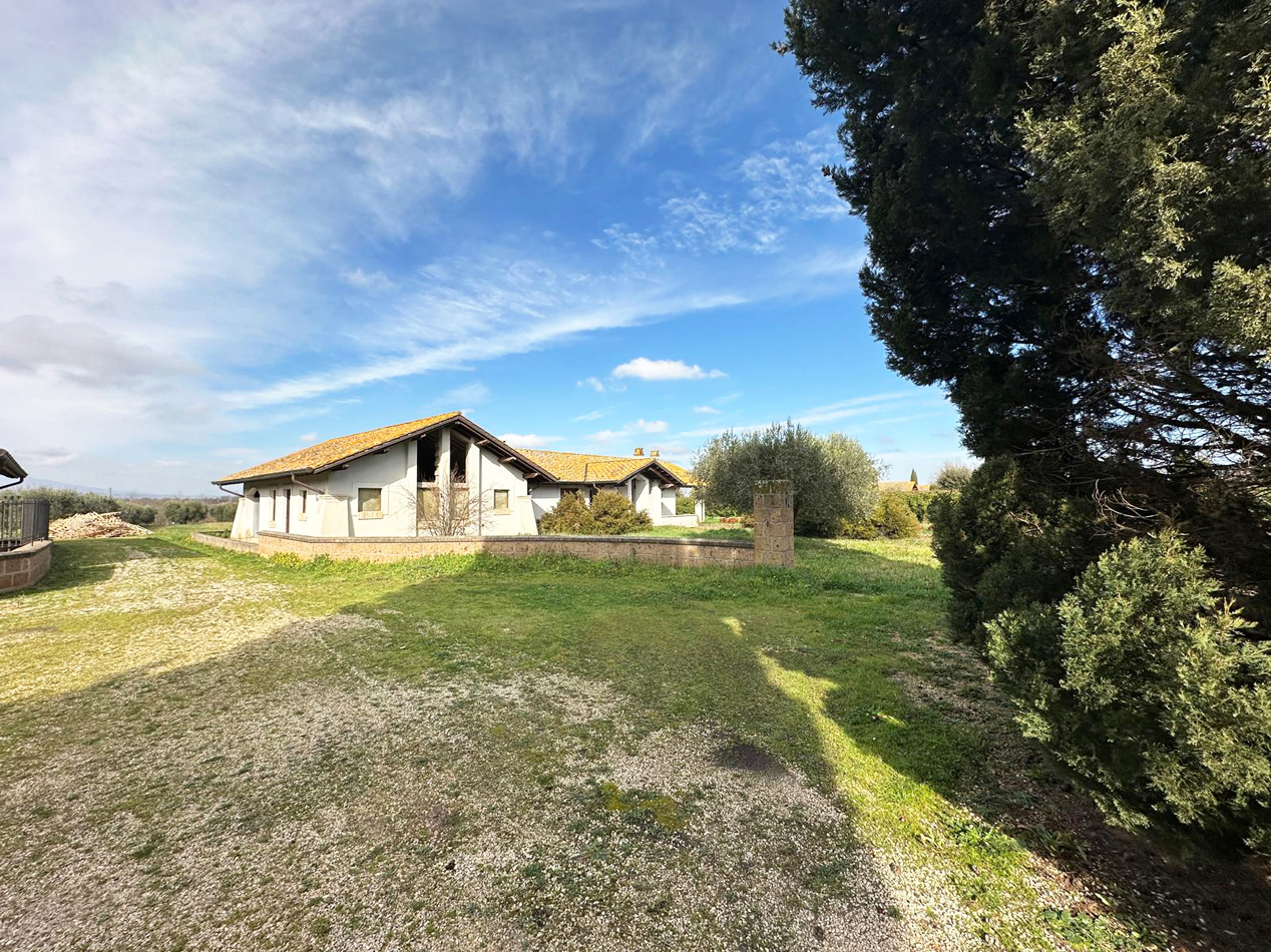 Villa in vendita a Nepi