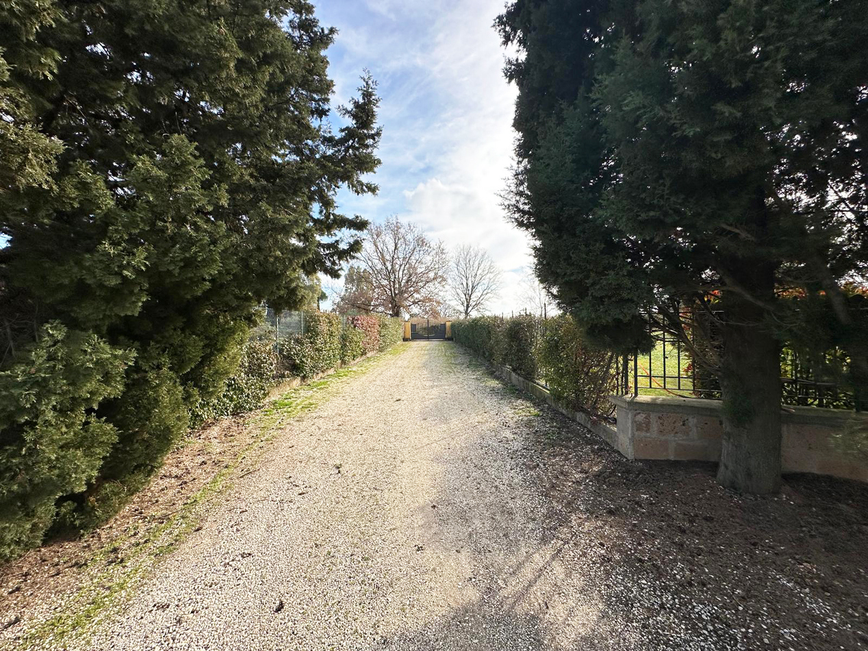 Villa in vendita a Nepi