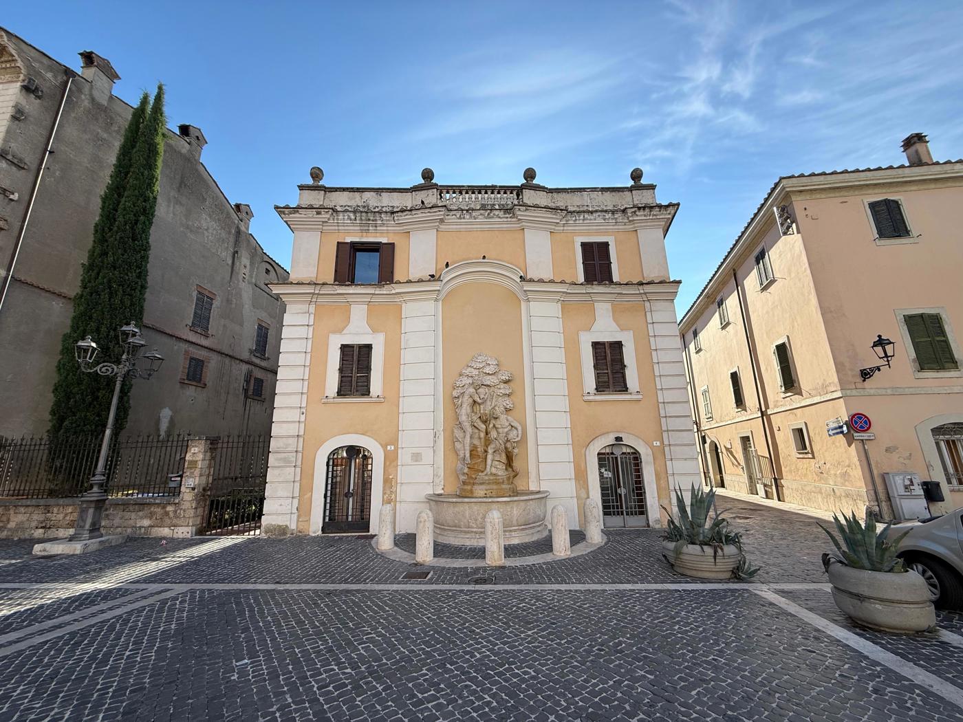 Quadrilocale in affitto a Terni