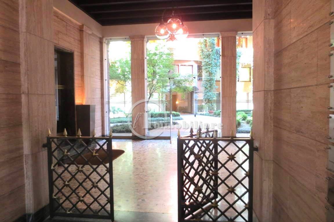 Ufficio/studio in affitto a Milano, Centro Storico