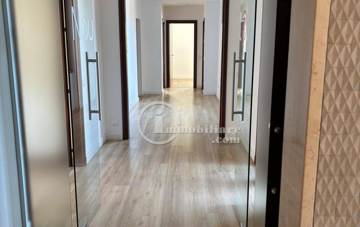Ufficio/studio in affitto a Milano, Centro Storico