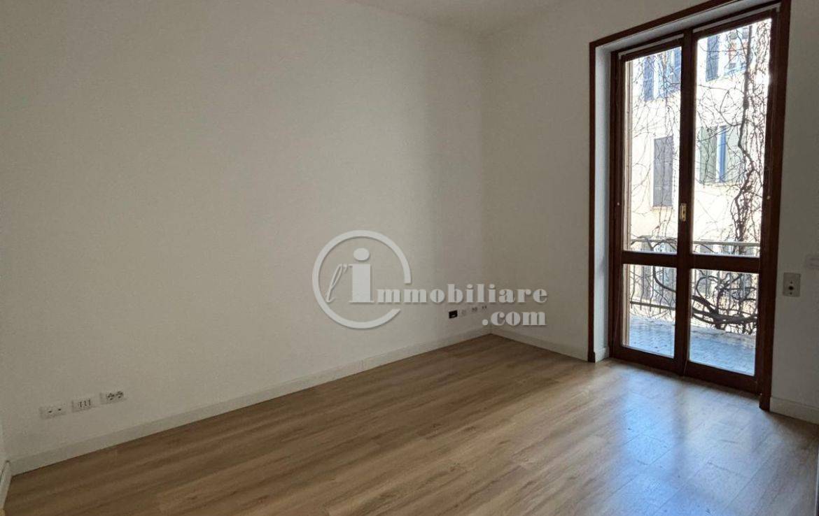 Ufficio/studio in affitto a Milano, Centro Storico