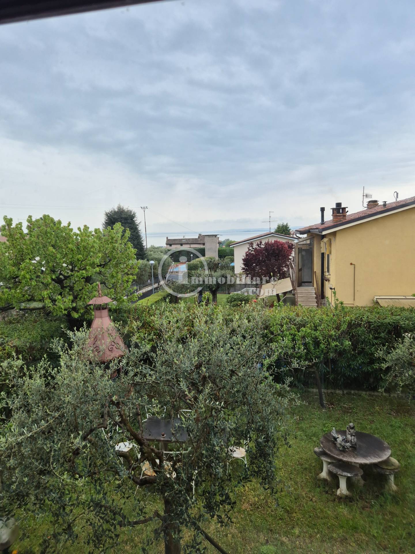 Villa Singola in vendita a Bardolino