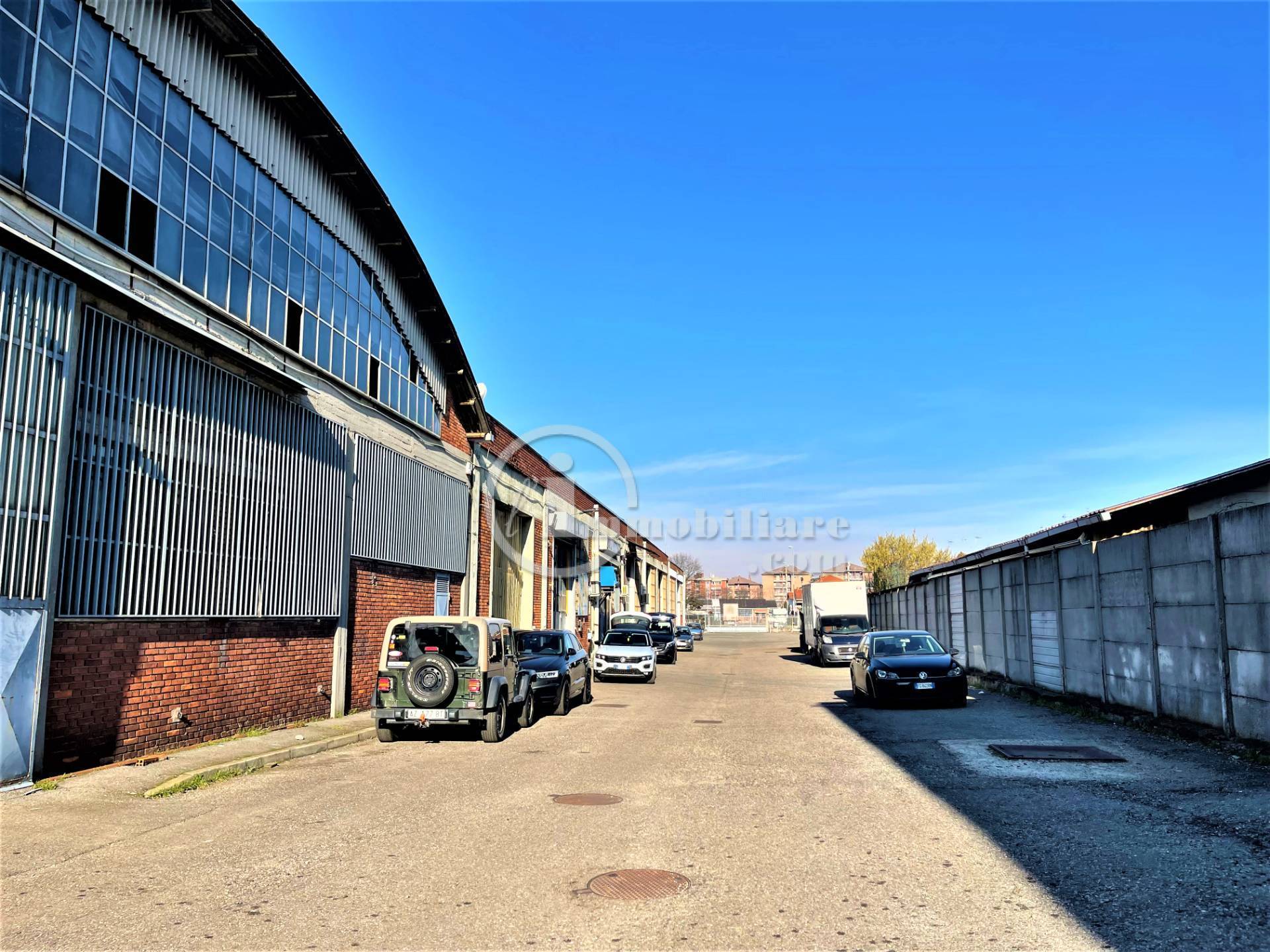 Capannone industriale in vendita a Abbiategrasso