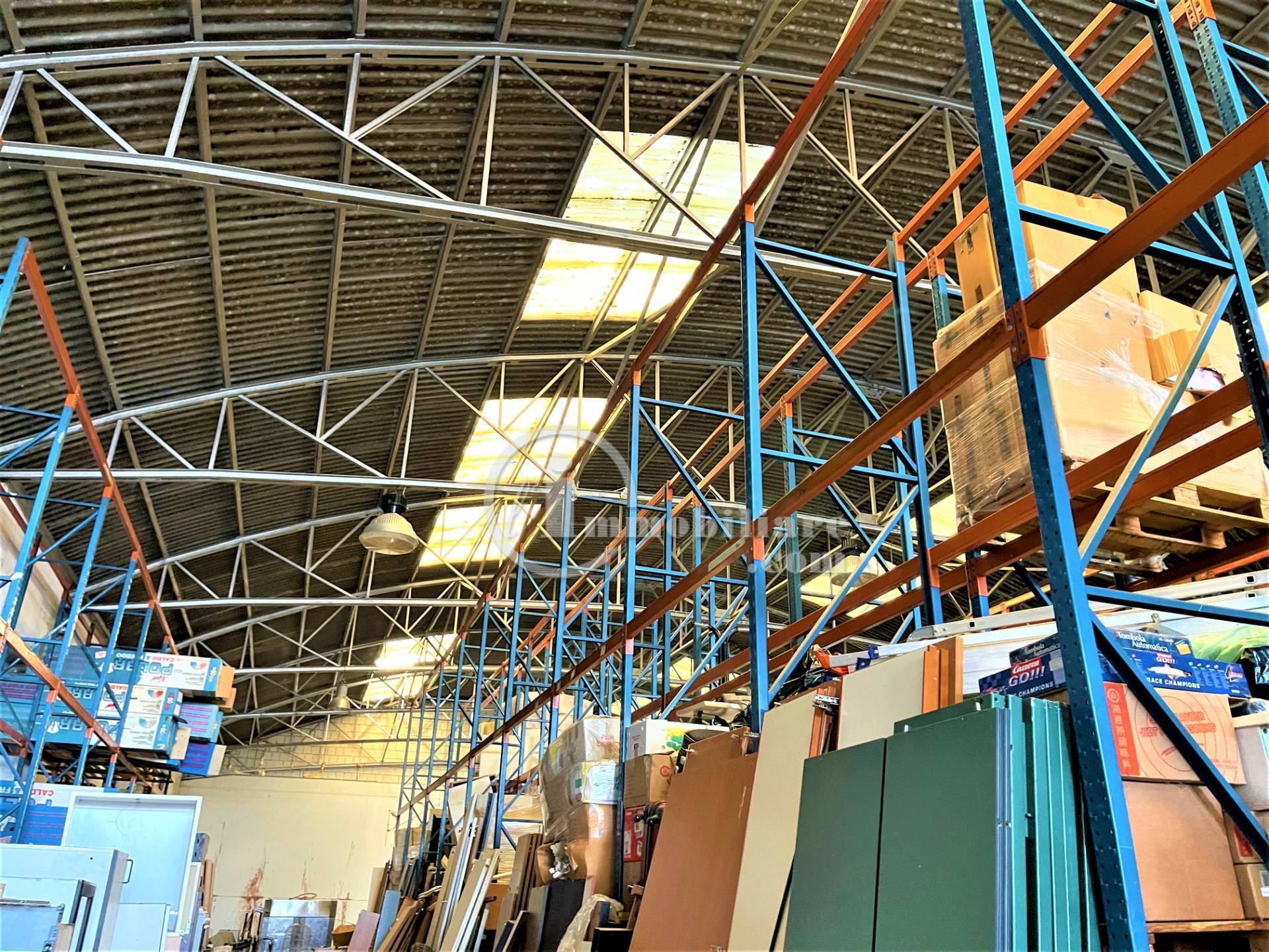 Capannone industriale in affitto a Abbiategrasso