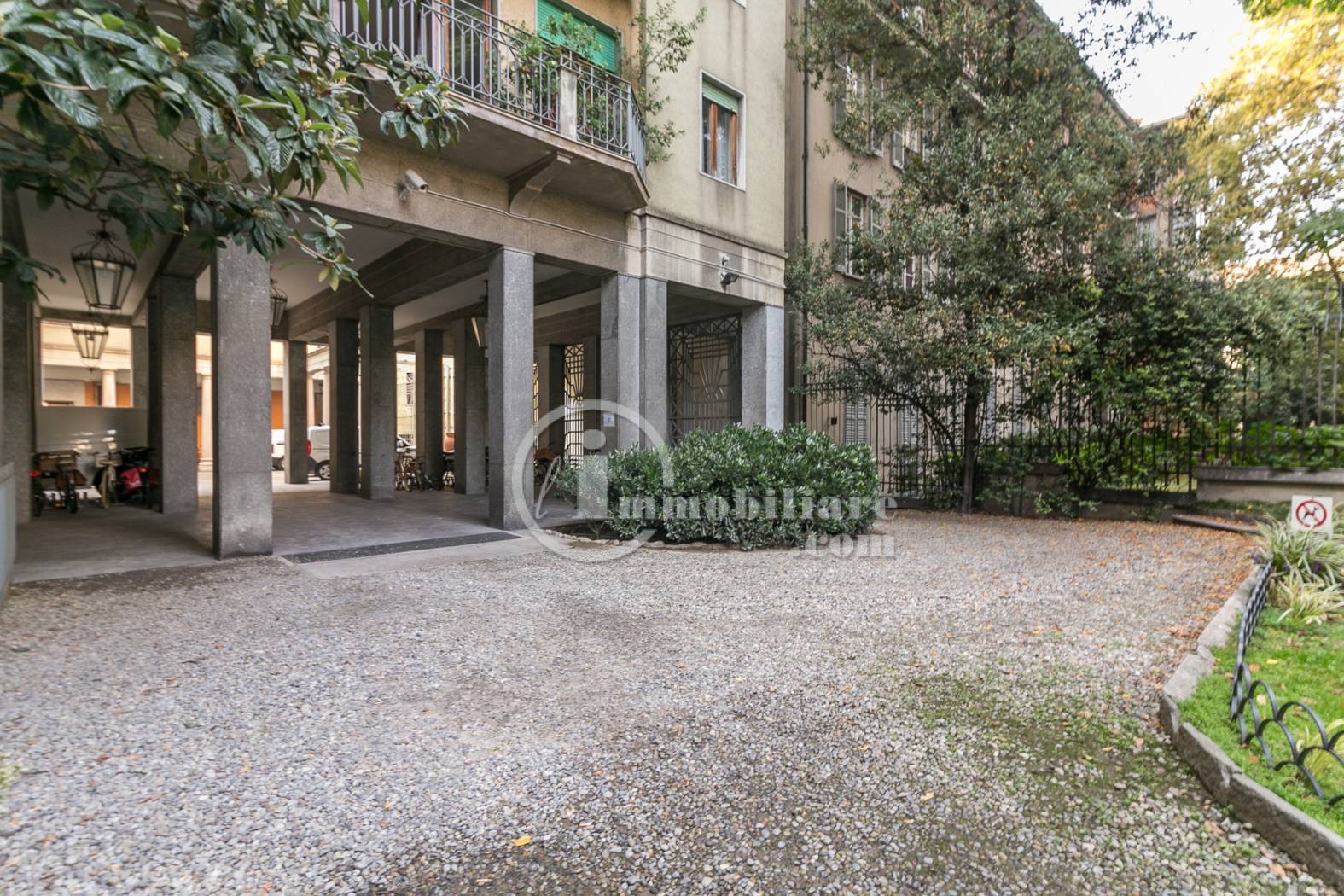 Ufficio/studio in affitto a Milano, Centro Storico