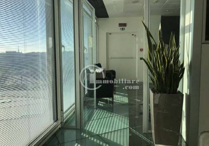 Ufficio/studio in affitto a Milano, Fiera