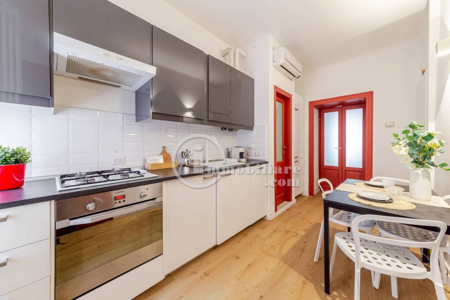 Appartamento in vendita a Milano, Centro Storico