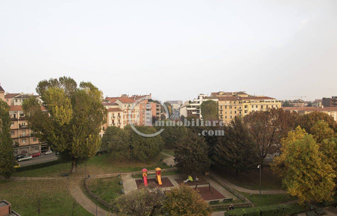 Palazzo/Stabile uso commerciale in affitto a Milano, Maciachini