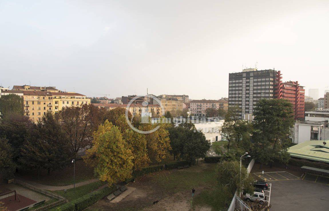 Palazzo/Stabile uso commerciale in affitto a Milano, Maciachini