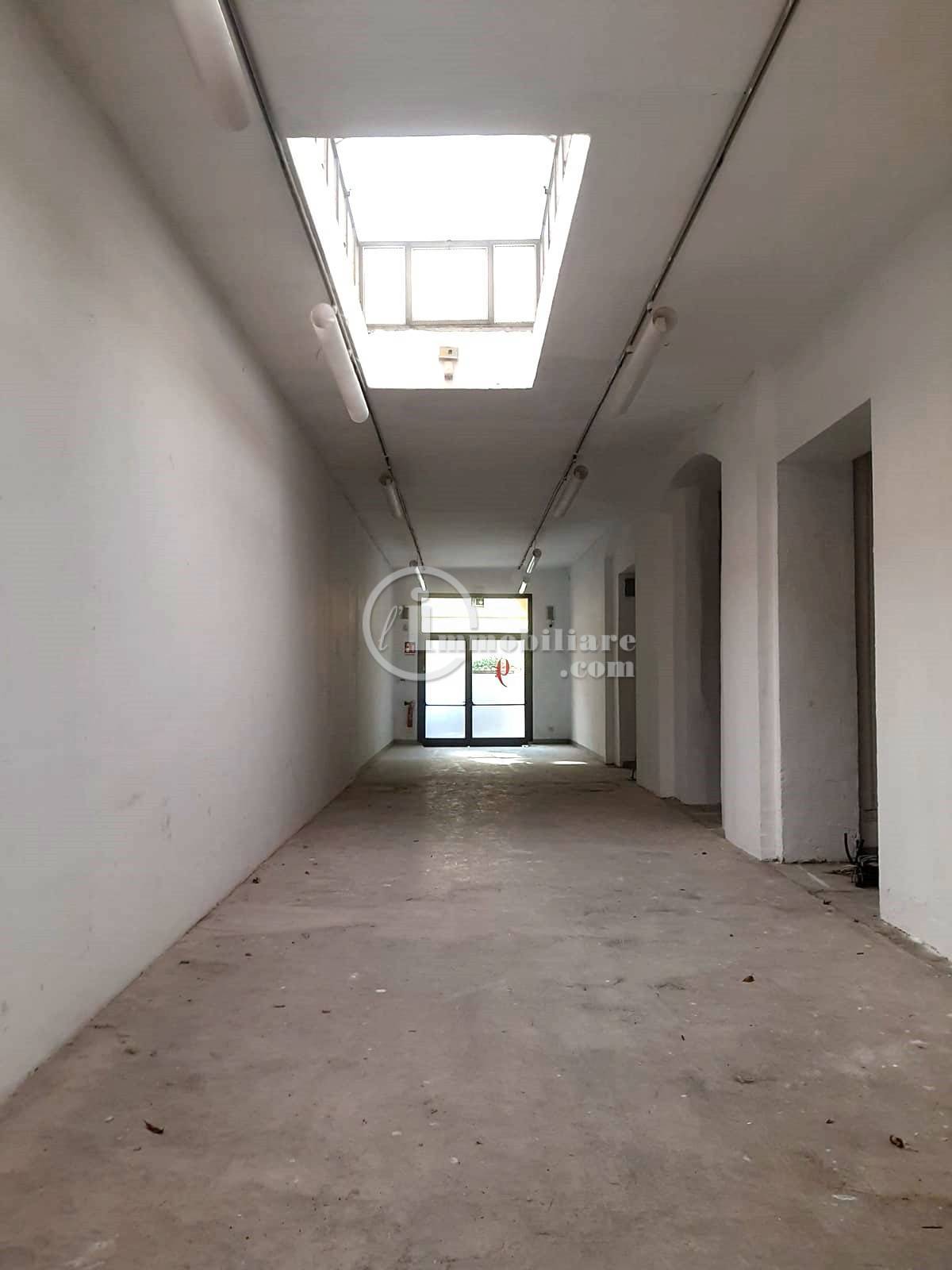 Laboratorio in vendita a Milano, Sempione