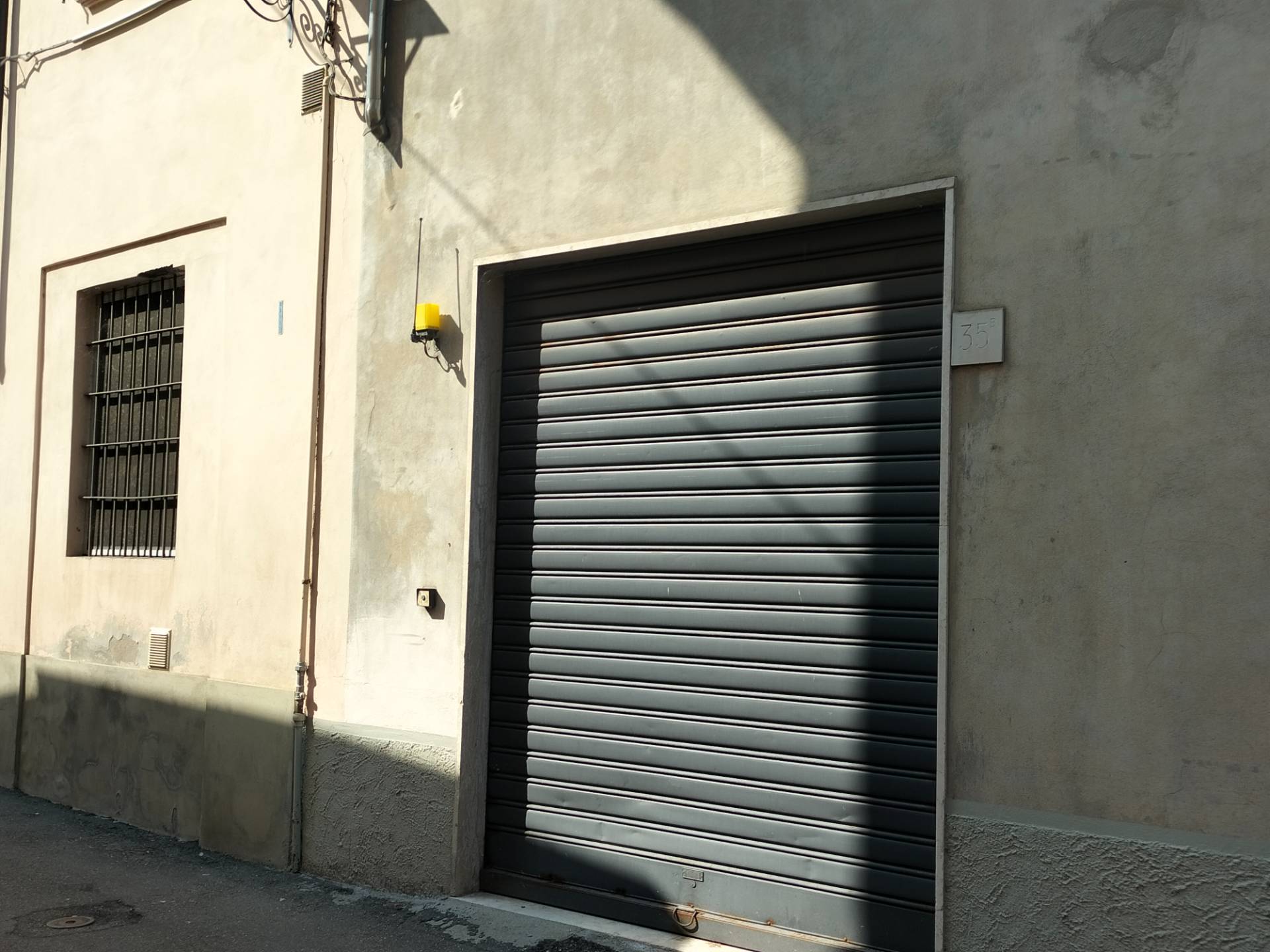 Box/Garage 17mq in vendita a Fidenza