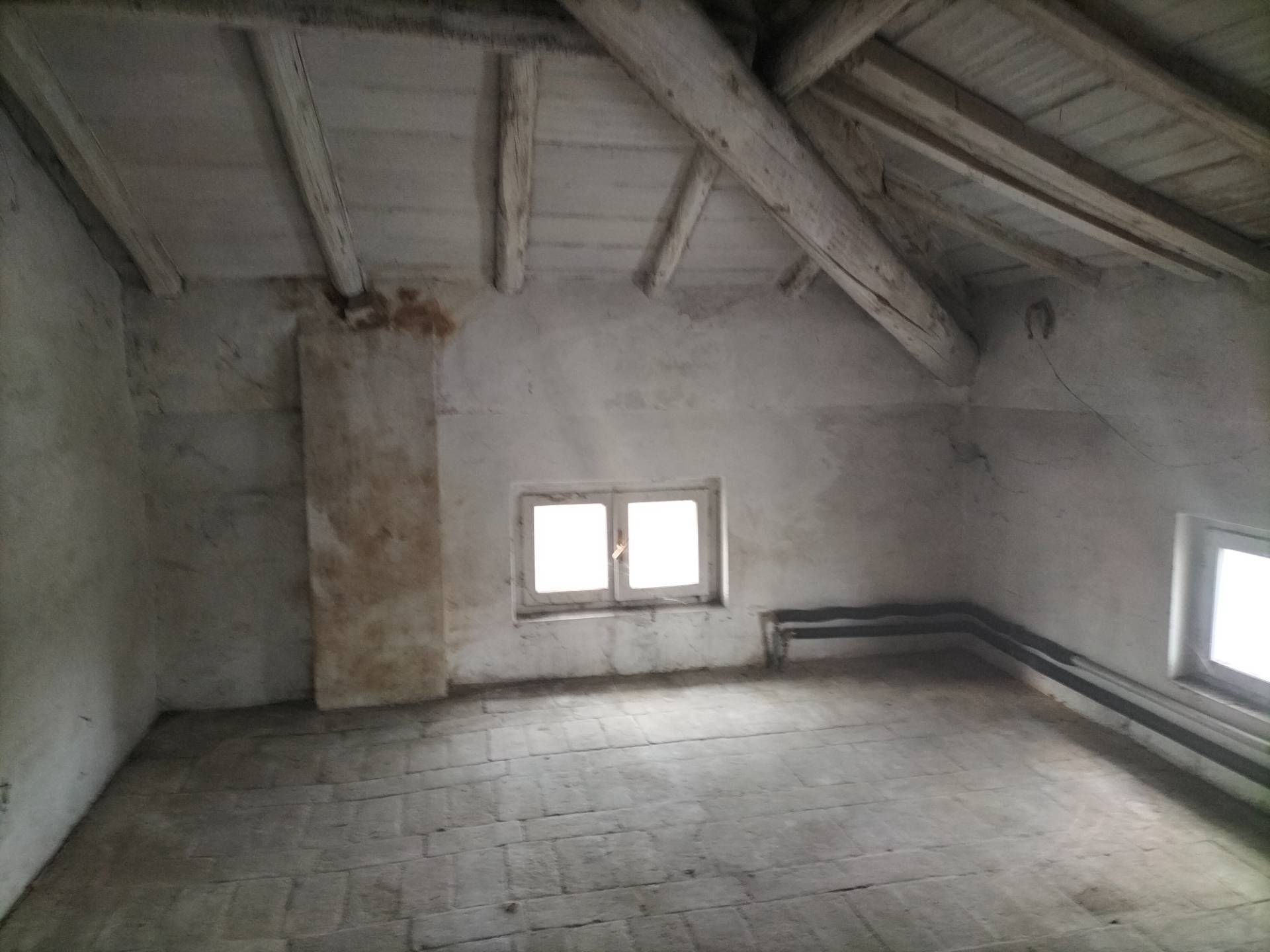 villetta bifamiliare in vendita a Soragna