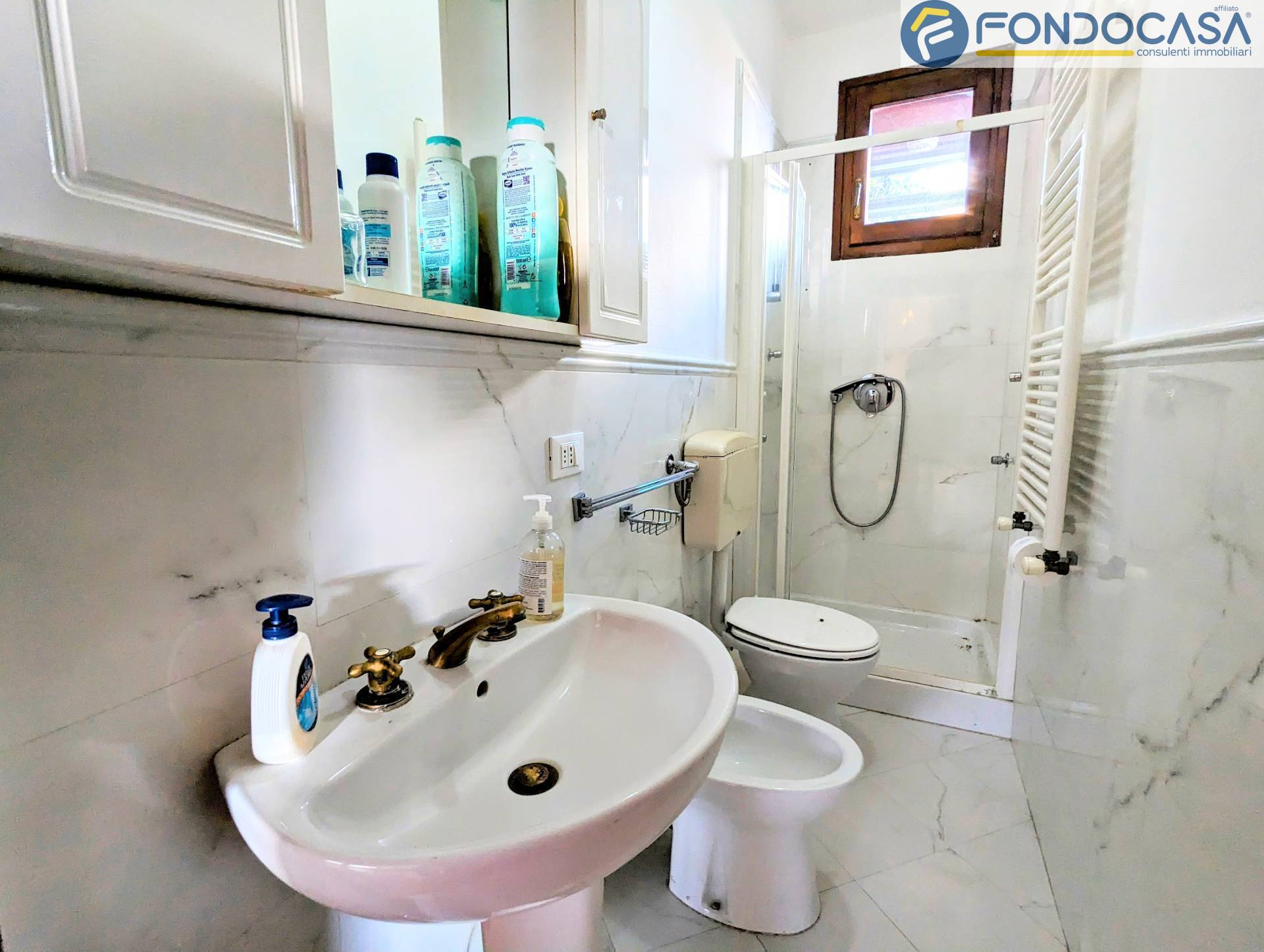 Villa trifamiliare in vendita a Forte dei Marmi, Vittoria Apuana