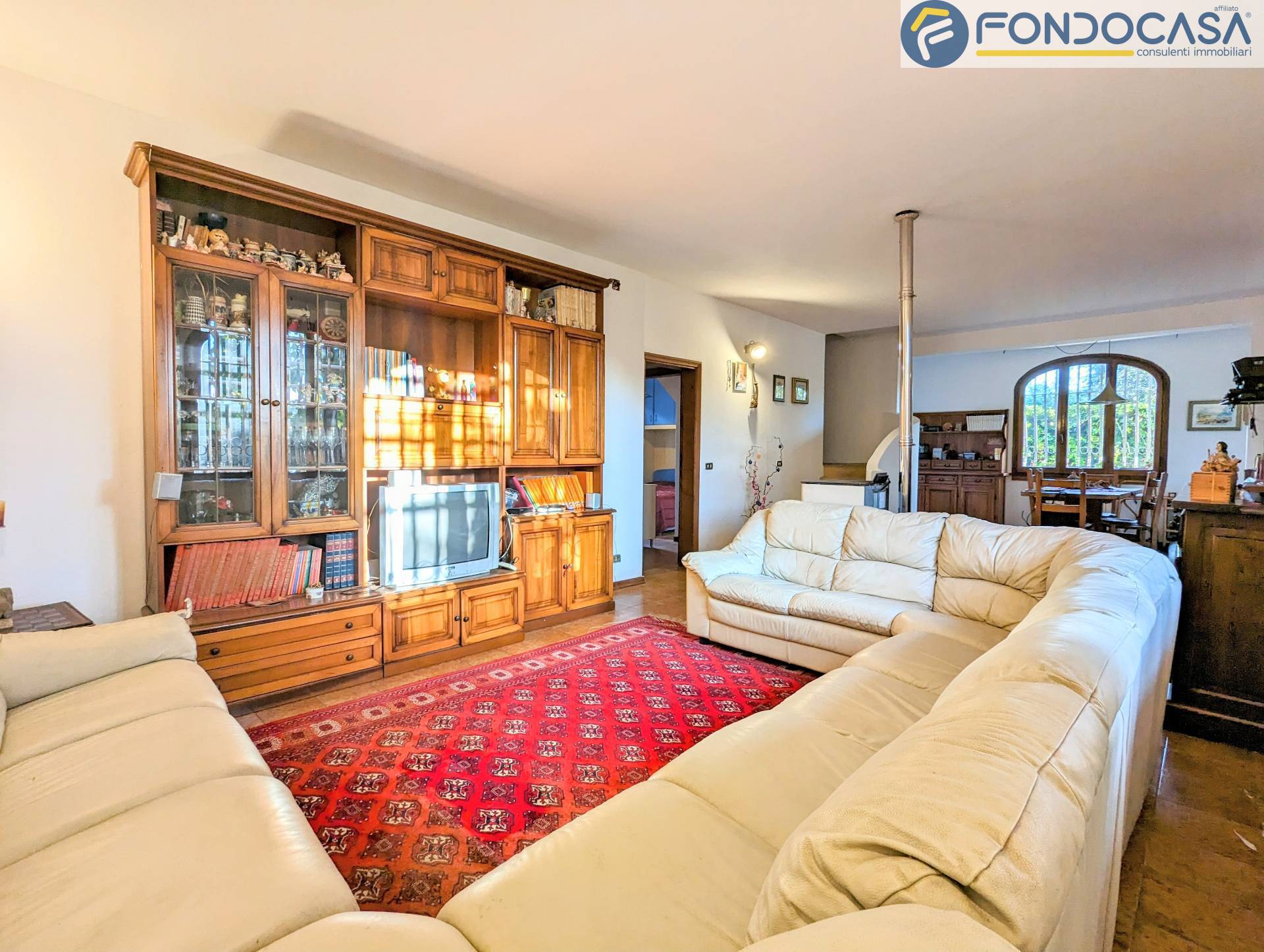 Villa trifamiliare in vendita a Forte dei Marmi, Vittoria Apuana