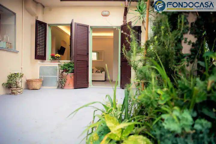 Appartamento in vendita a Forte dei Marmi, Centro