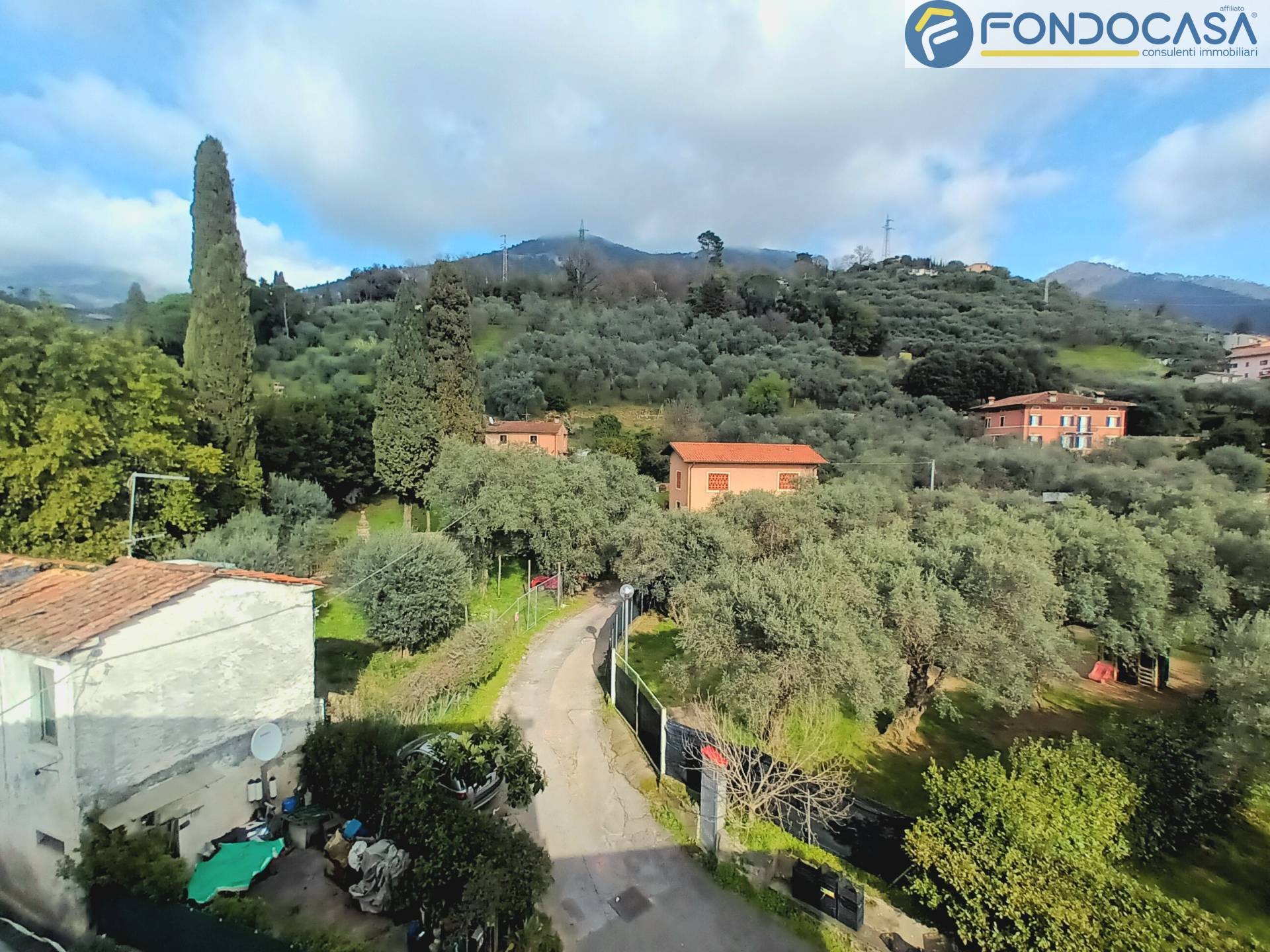 Rustico in vendita a Pietrasanta, Vallecchia