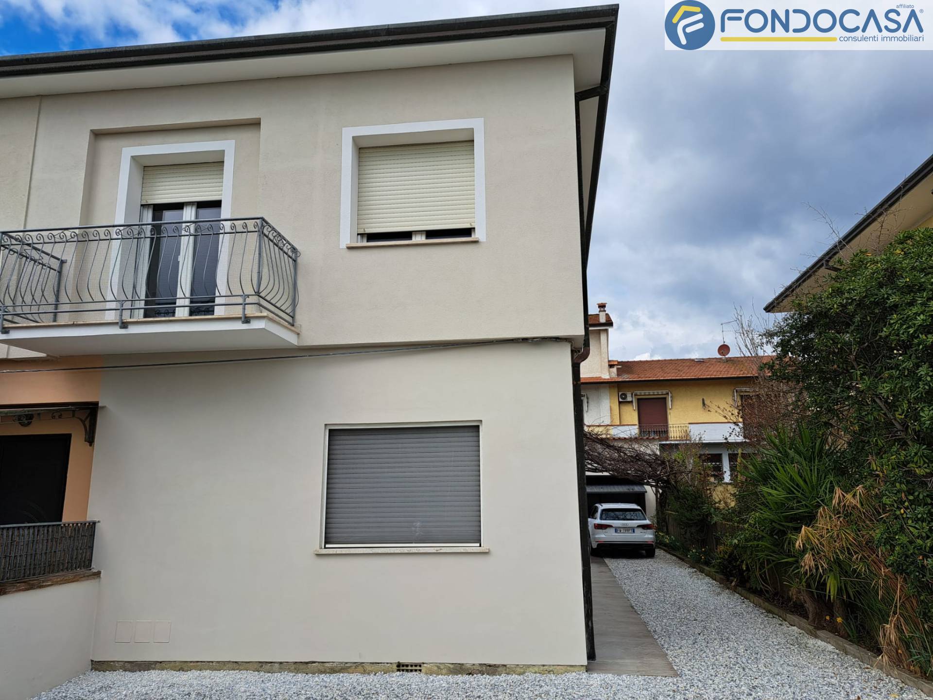 Appartamento in vendita a Camaiore, Lido di Camaiore