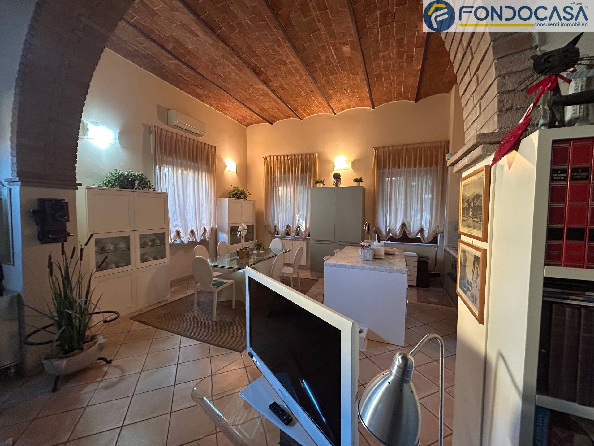 Appartamento in vendita a Seravezza, Querceta