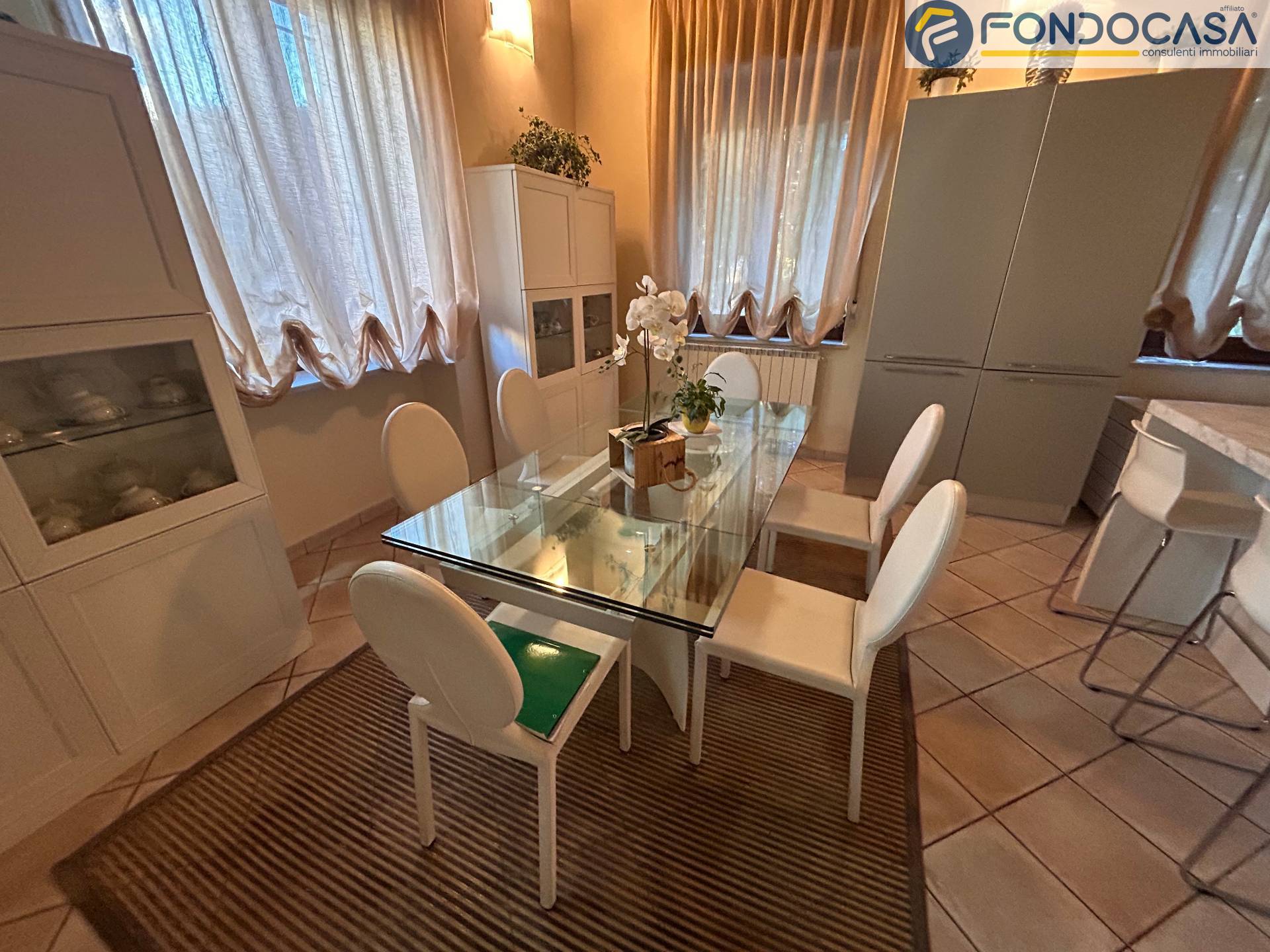 Appartamento in vendita a Seravezza, Querceta