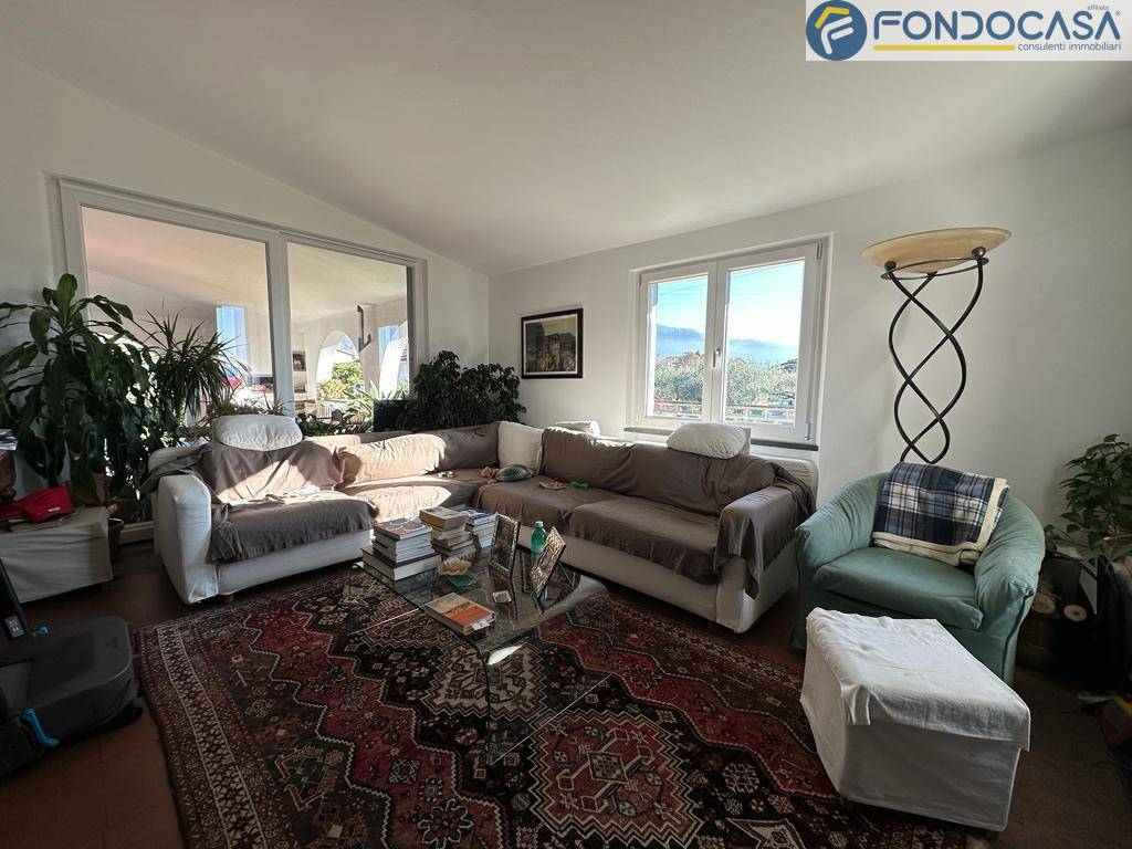 Villa in vendita a Montignoso, Cinquale