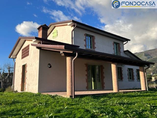 Villa unifamiliare in vendita a Pietrasanta, Strettoia